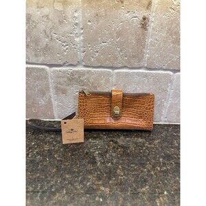 Patricia Nash Annesley Croc Embossed Leather Clutch Wristlet Wallet Cognac NWT